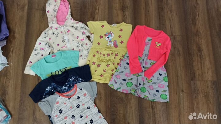 Пакет одежды для девочки 98