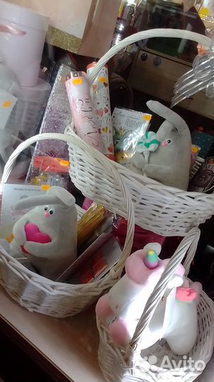 Подарочные плетеные корзины