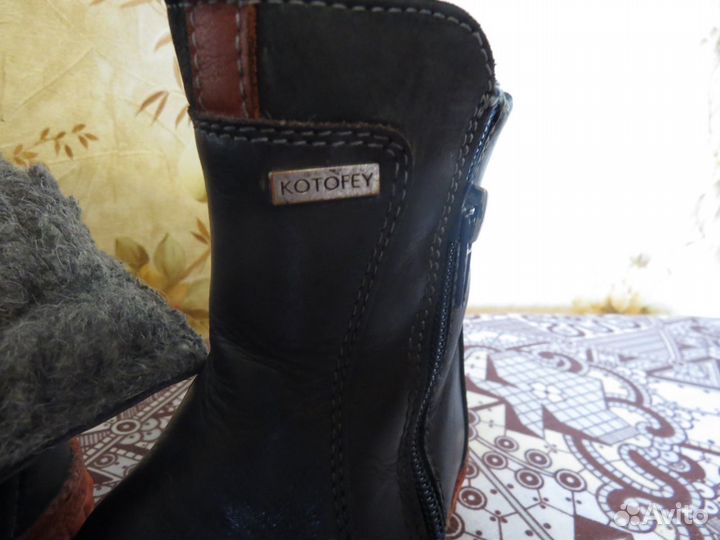 Обувь зимняя на мальчика. 23 р-р. Нат кожа и мех