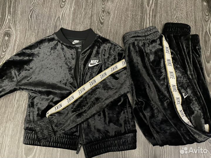 Костюм для девочки Nike 122