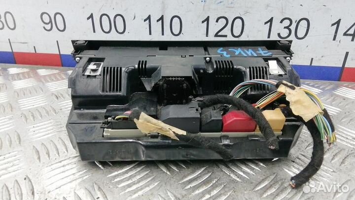 Блок управления климатической установкой Audi Q7