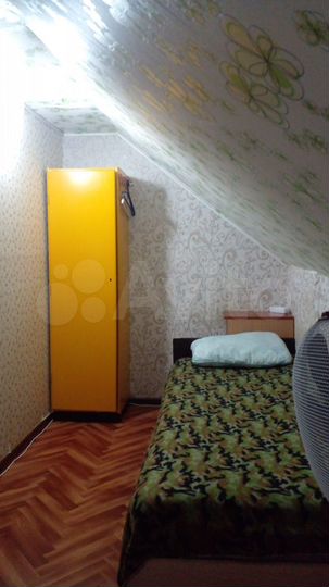 Комната 10 м² в 3-к., 2/2 эт.