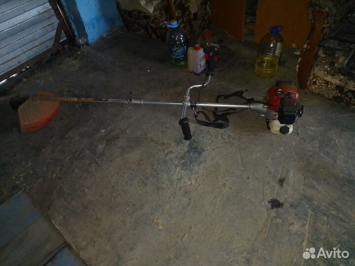 Триммер бензиновый бу