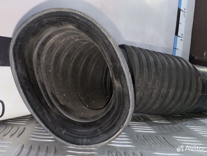 Б/У Патрубок воздушного фильтра MB Truck 7000