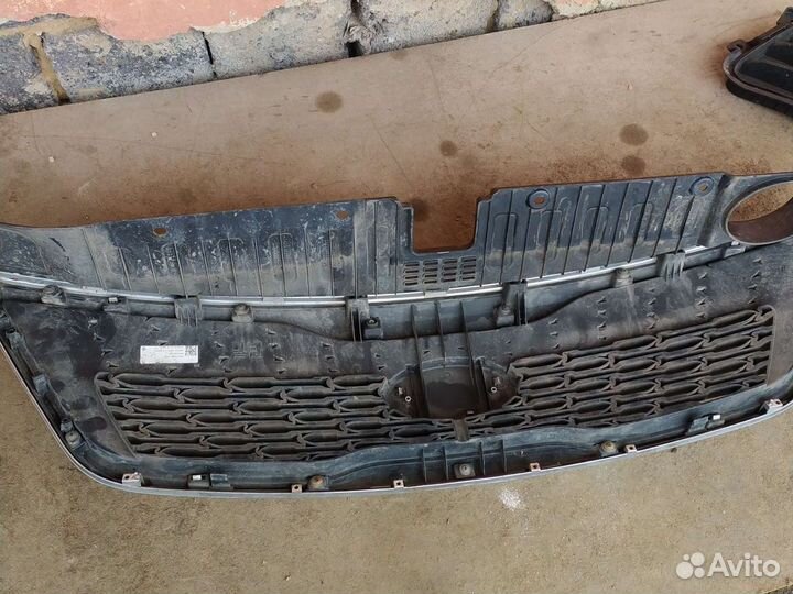 Решётка радиатора kia sorento XM