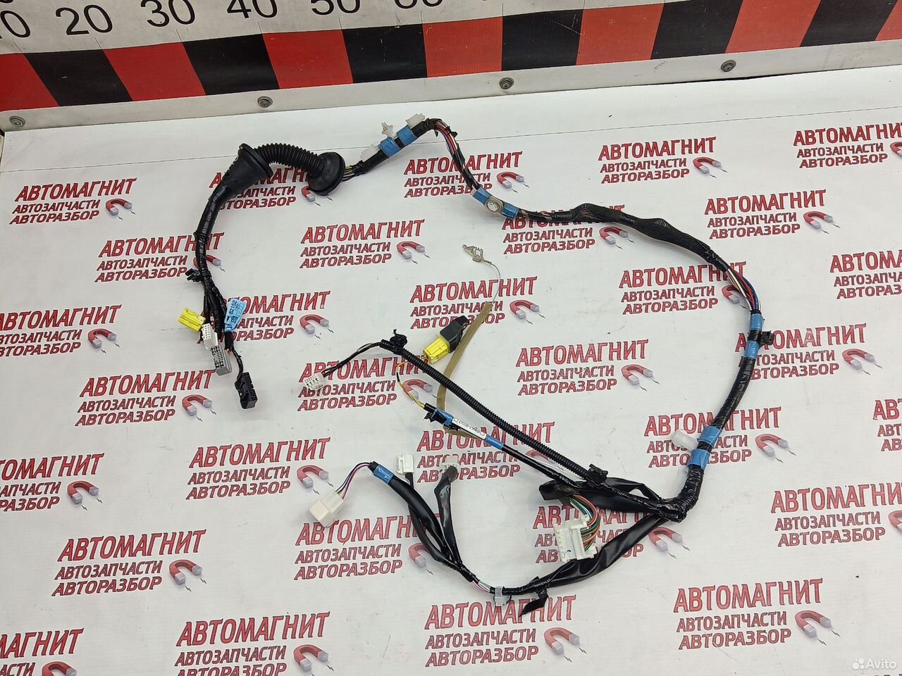 Проводка двери передней левой Toyota Rav 4 XA40