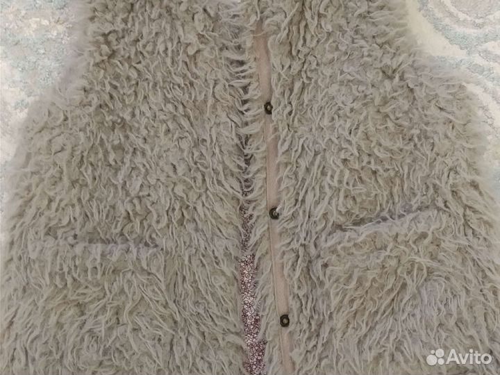 Меховая жилетка для девочки