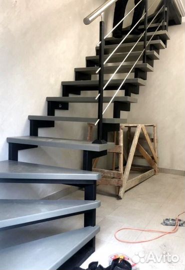 Лестницы винтовые под ключ