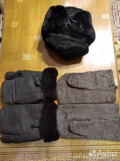 Шапка и рукавицы