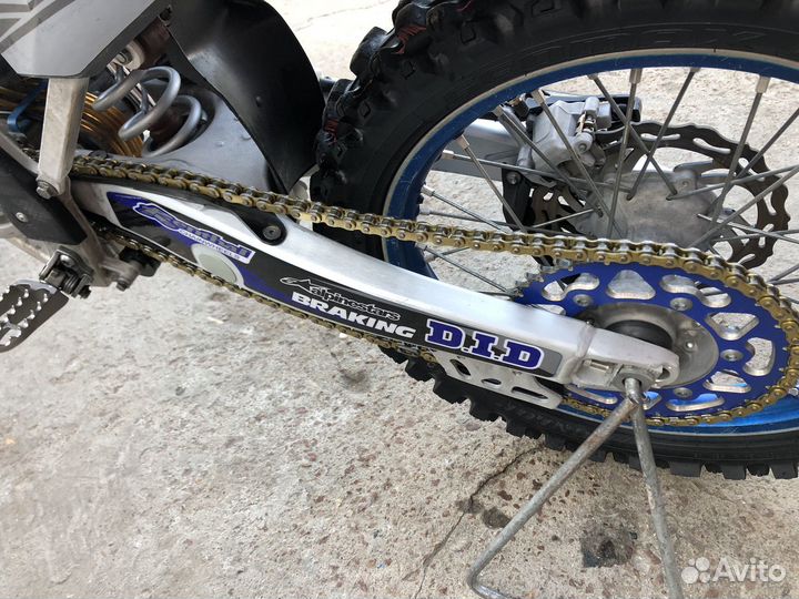 Продаю мотоцикл yamaha yz 125