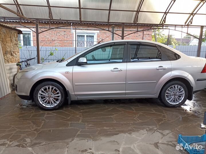 Ford Focus 1.6 AT, 2005, 270 000 км