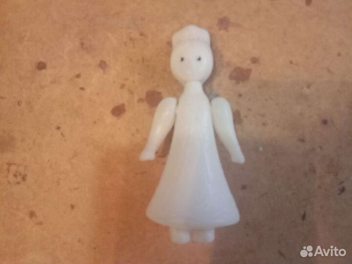 Новогодний дед Мороз и снегурка