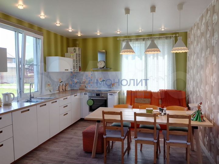 Дом 120 м² на участке 14,7 сот.