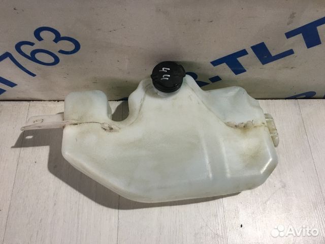 Бачок омывателя LADA vesta 1.6 мт седан