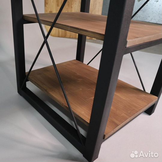 Сосновый стол в стиле лофт