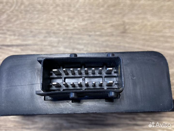 Peugeot 607 эбу бензонасосом