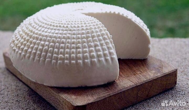 Адыгейский сыр с копченой паприкой