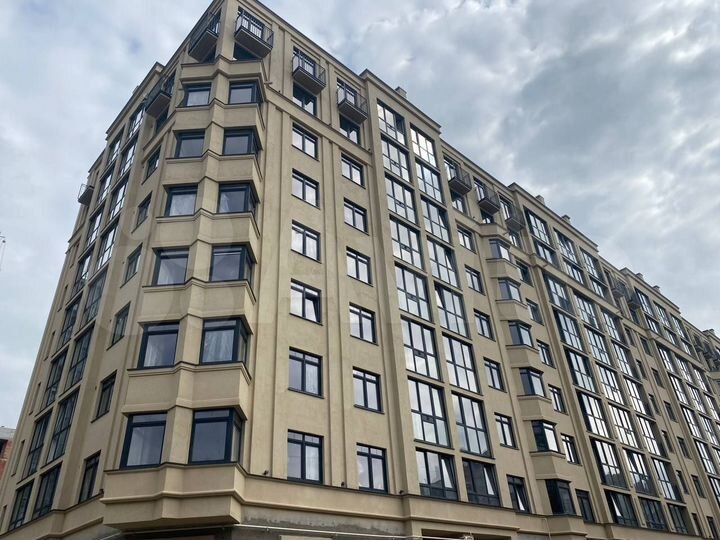 3-к. квартира, 97,8 м², 4/9 эт.