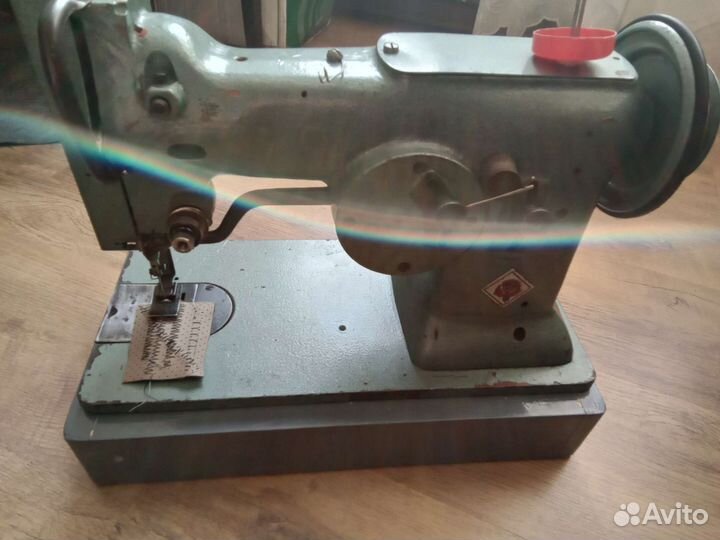 Швейная машина 26 класса Зиг- Заг