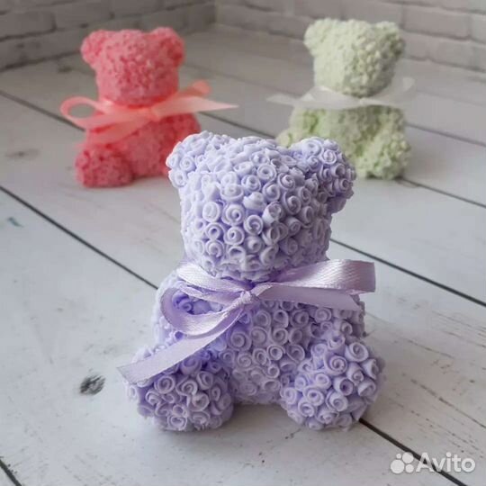 Мишка в розочках (мыло)