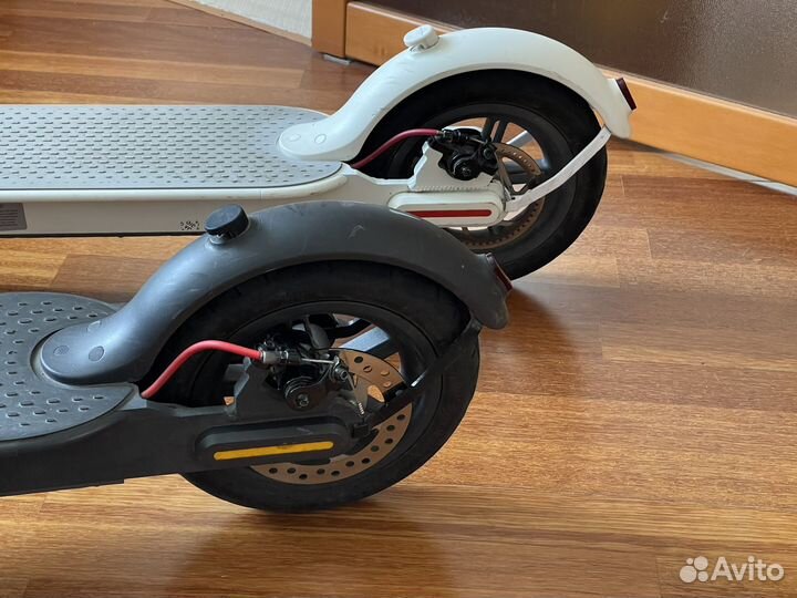 Электросамокат Mi m365