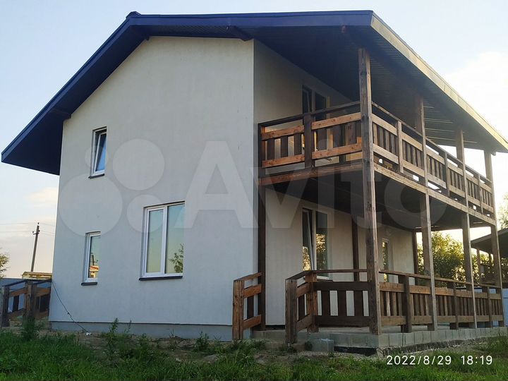 Дом 139 м² на участке 8 сот.