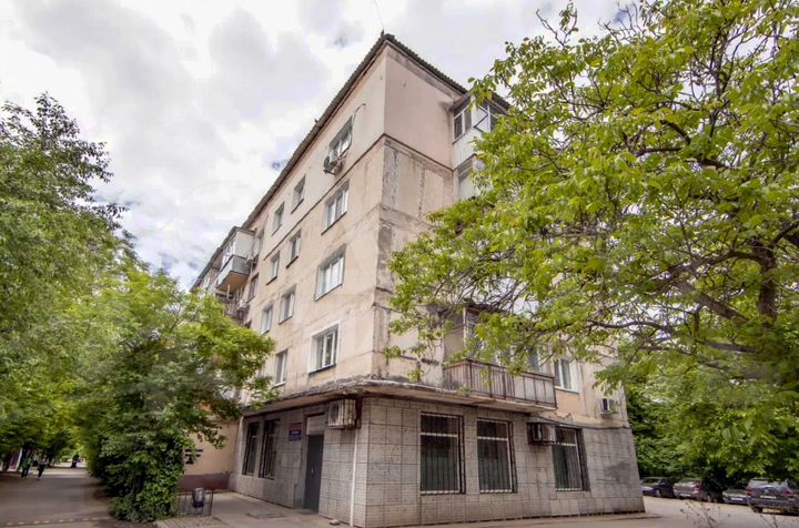2-к. квартира, 40 м², 3/5 эт.