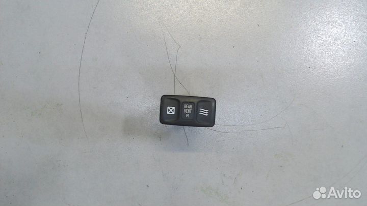 Кнопка обогревателя Lexus LX, 2002