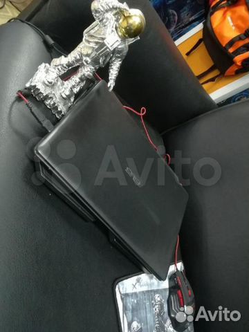 Ультрабук Асус 4х-Ядерный 4гб озу 500 гб