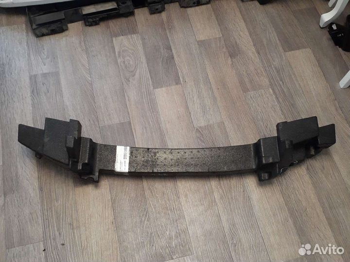 Абсорбер перед бампера Nissan X-Trail T32