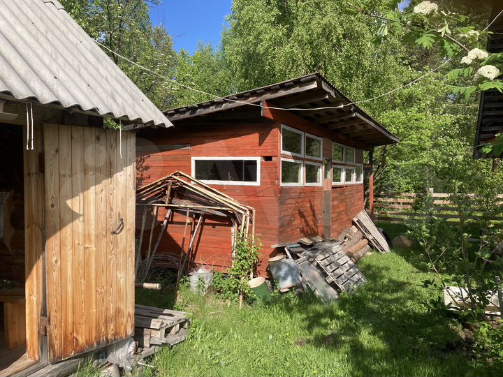 Дача 30 м² на участке 8 сот.