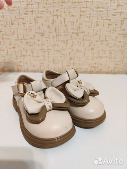 Туфли для девочки 23 размер