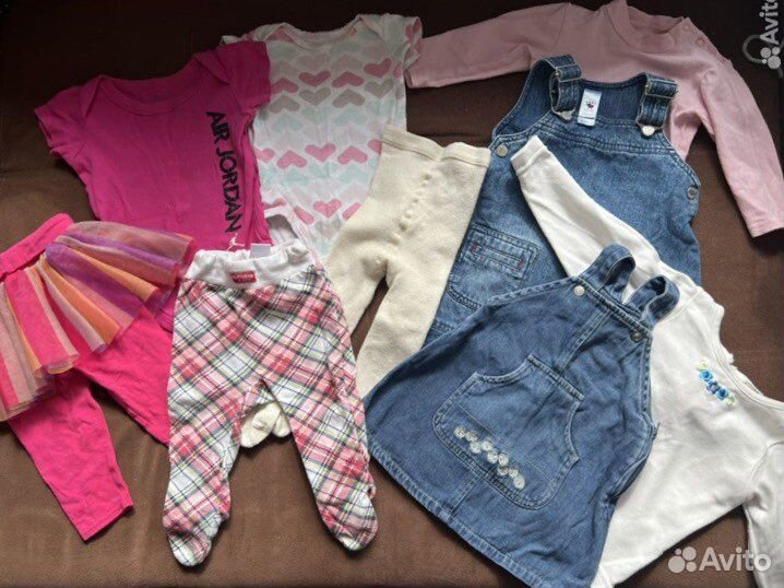 Вещи на девочку до года