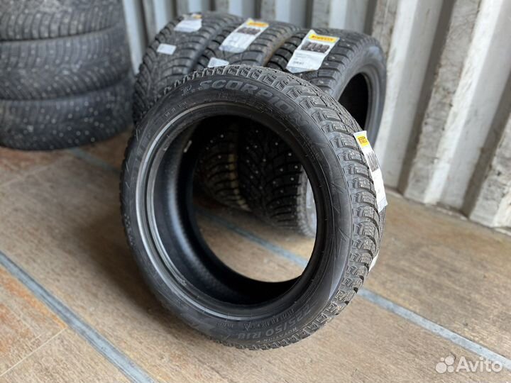Pirelli Scorpion Ice Zero 2 225/50 R18