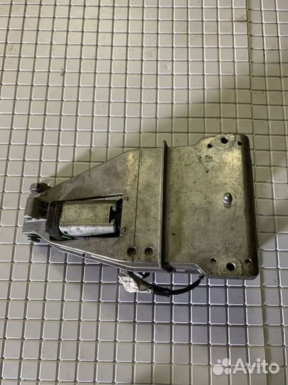 Моторчик рулевой колонки Mercedes W220