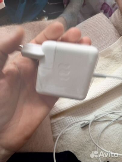 Зарядка на macbook
