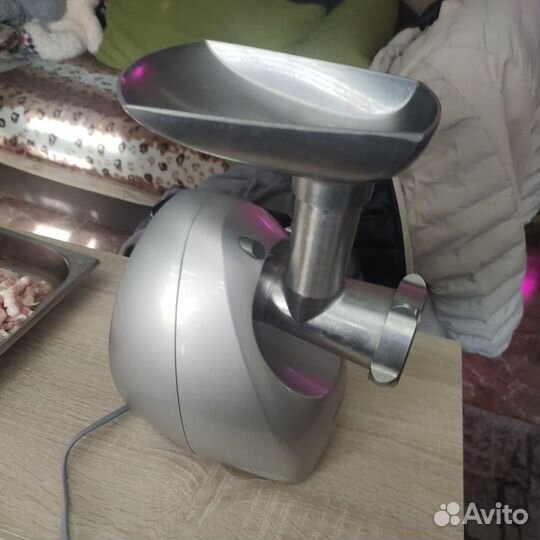 Мясорубка zelmer 1500w