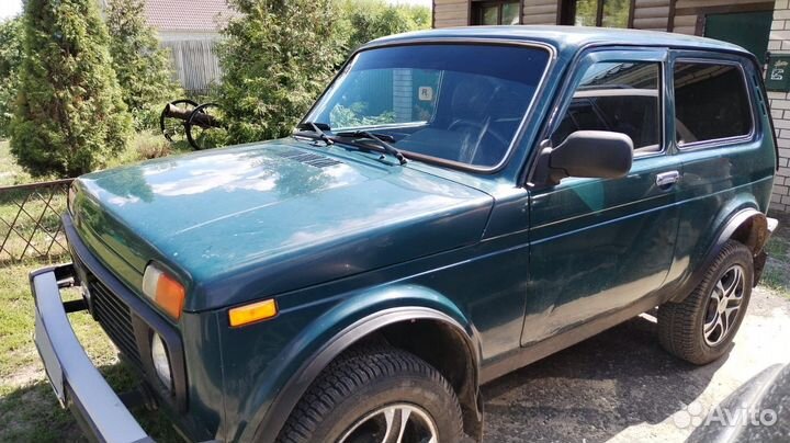 LADA 4x4 (Нива) 1.7 МТ, 2013, 100 000 км