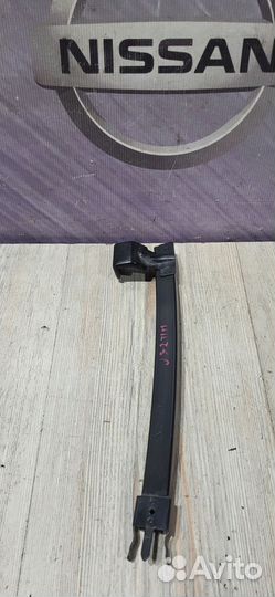 Направляющая стекла Nissan teana J32 Прав