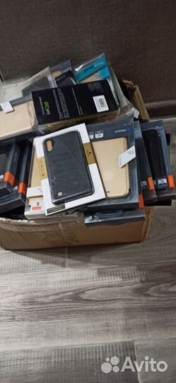 Чехлы на телефон разные