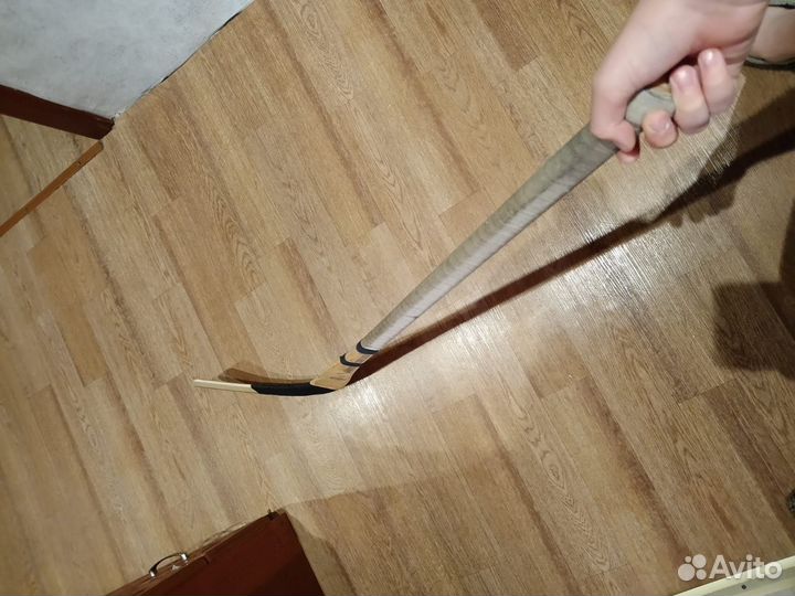 Клюшка для хоккея с мячом