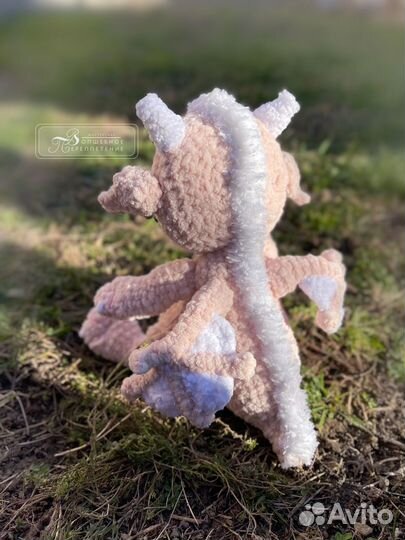 Вязаный дракончик