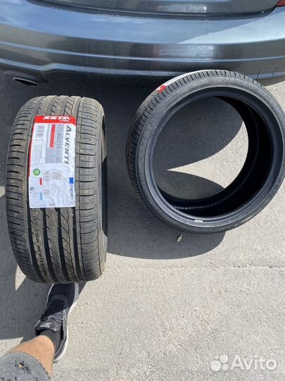 Zeta Alventi 225/40 R18 92Y