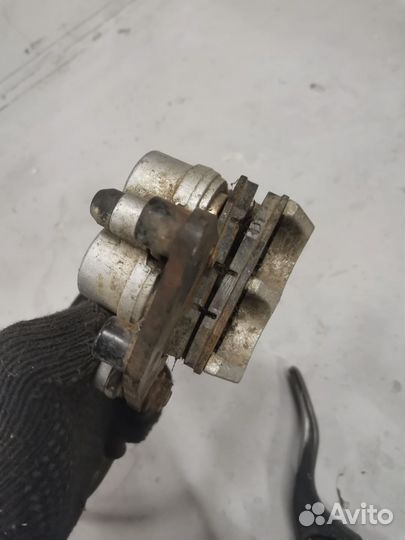 Передний тормоз в сборе для скутера (гидравлика)