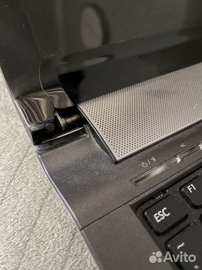 Ноутбук asus N53J (i3, geforce GT335m)