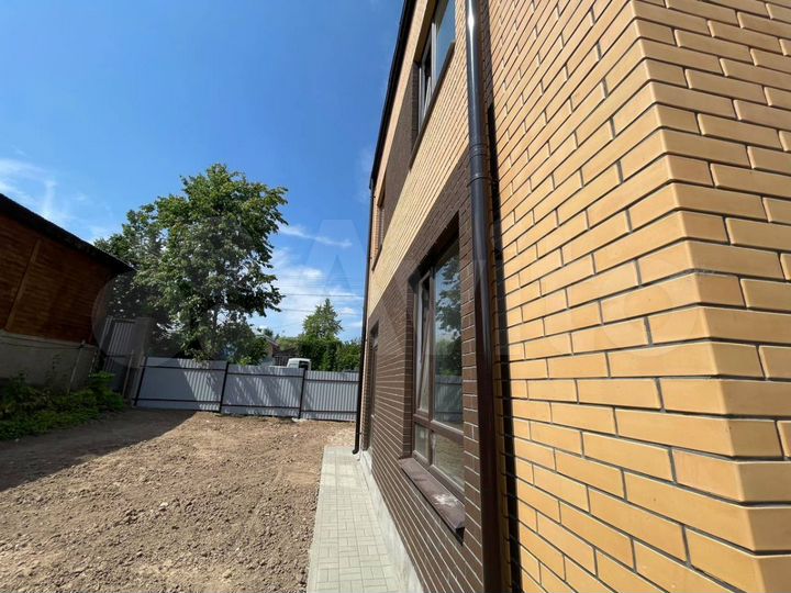 Коттедж 127 м² на участке 4 сот.