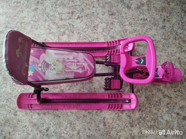 Детский снегокат