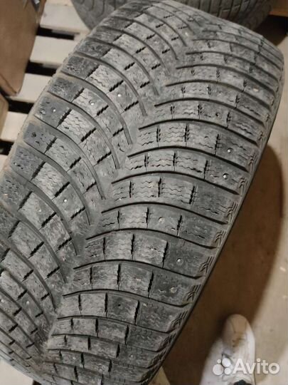 Michelin Latitude X-Ice 285/60 R18