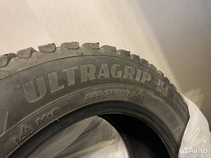 Goodyear UltraGrip Ice Arctic SUV 225/60 R17 103T