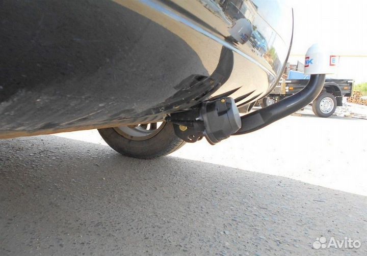 Фаркоп Leader Plus H204-A Kia Sportage (JE) 2005-2